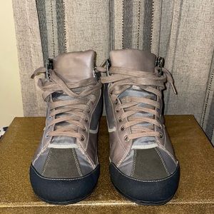 Men Kenneth Cole sneakers size 10.5